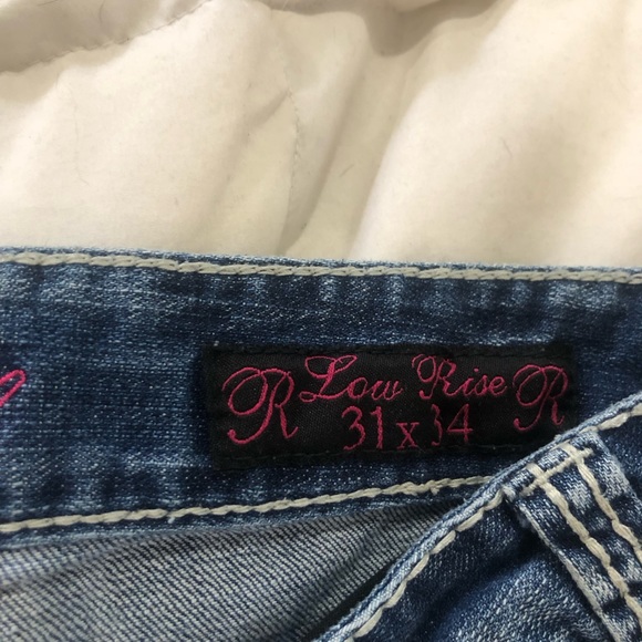 Jeans - Picture 3 of 4